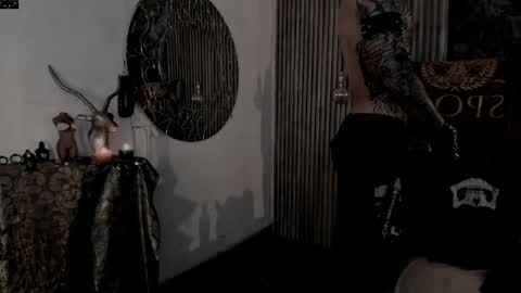     ... online show from March 31, 9:59 pm