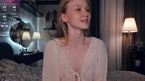 Snapshot of one_1ove chatting on September 14, 7:04 pm Ana online show from September 14, 7:04 pm