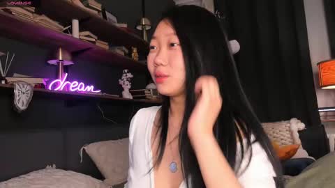 Snapshot of one_1ove chatting on February 17, 12:38 pm Ana online show from February 17, 12:38 pm