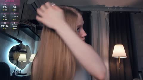 Ana online show from October 6, 7:31 pm