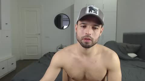 onebestlover online show from February 26, 2:59 pm