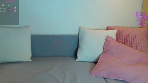  ONLINE   online show from September 19, 6:33 pm