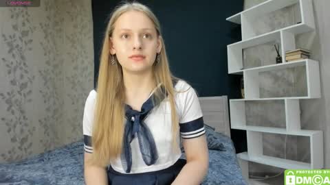 Snapshot of onelovelyalice chatting on January 22, 8:59 pm onelovelyalice online show from January 22, 8:59 pm