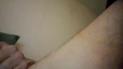 Snapshot of oneman_16 chatting on February 24, 2:51 am Boy online show from February 24, 2:51 am