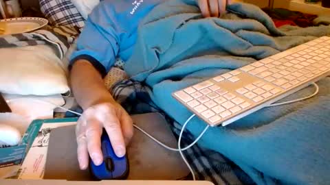 Snapshot of onemattu chatting on March 4, 7:41 am Mattu online show from March 4, 7:41 am