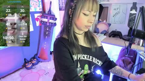 oni_dakotta online show from October 17, 11:58 am