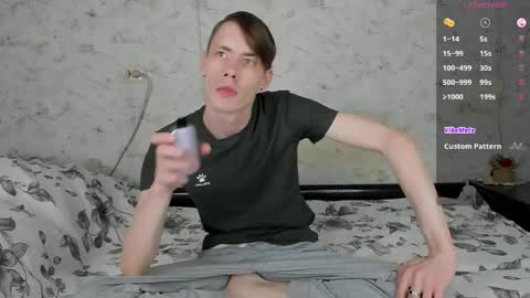 Erick  online show from April 3, 4:25 pm