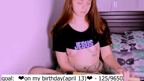 only_sarah1 online show from March 29, 1:51 am