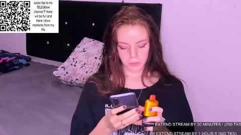 Snapshot of only_sarah1 chatting on January 27, 11:22 pm only_sarah1 online show from January 27, 11:22 pm