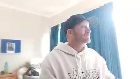 For me to know online show from September 29, 12:15 pm