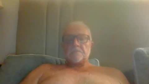 Onlyfunwithyou online show from December 14, 11:33 pm