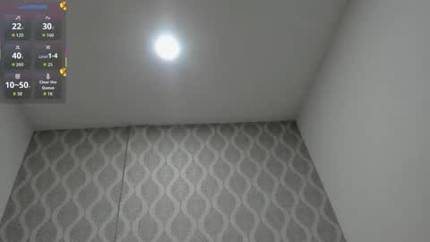 Only online show from January 6, 8:02 pm