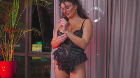Snapshot of onlynicolle chatting on January 23, 7:51 pm Nicolle online show from January 23, 7:51 pm
