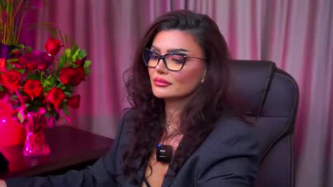 Snapshot of onlynicolle chatting on September 9, 9:37 pm Nicolle online show from September 9, 9:37 pm