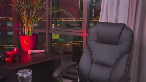 Snapshot of onlynicolle chatting on January 8, 7:45 pm Nicolle online show from January 8, 7:45 pm