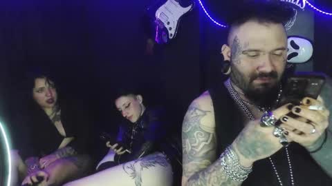 Raven online show from October 29, 8:16 am