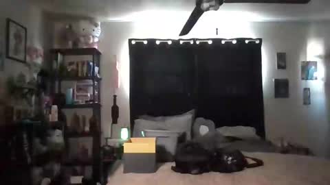 Onyx online show from February 22, 8:22 pm