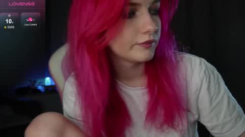 Hannah online show from November 14, 2:52 pm