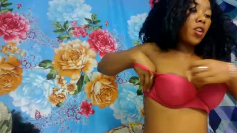 ooooranorosoa online show from June 10, 1:49 am