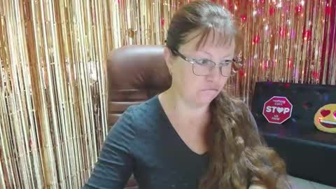 Snapshot of oovanessahotts chatting on September 17, 5:00 am Vanessa online show from September 17, 5:00 am