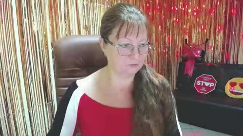 Vanessa online show from October 8, 5:57 am