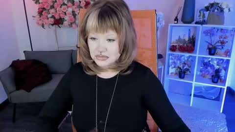 Nova online show from March 11, 2:42 pm