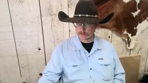 kinkynerd online show from November 8, 4:32 pm