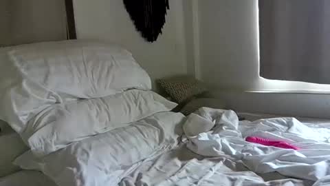 opheliacumming13 online show from July 8, 5:55 am