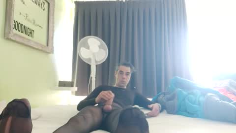 oral_joy69 online show from April 8, 9:12 am