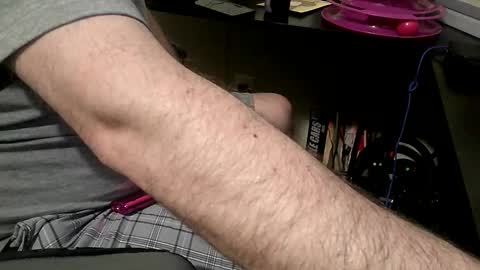 orgasmgiver9090 online show from April 11, 8:57 pm