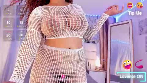 Snapshot of oriana_davis chatting on September 16, 12:45 am Oriana online show from September 16, 12:45 am