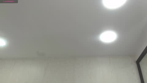 Snapshot of oriana_guzman chatting on February 27, 11:17 am Miss Guzman online show from February 27, 11:17 am