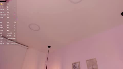 Snapshot of oriana_guzman chatting on September 17, 2:37 am Miss Guzman online show from September 17, 2:37 am