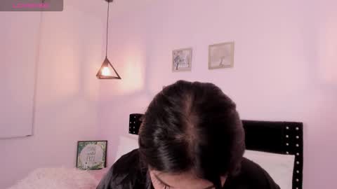 Snapshot of oriana_guzman chatting on September 16, 2:35 am Miss Guzman online show from September 16, 2:35 am