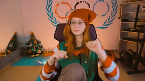 Snapshot of orianna_blade chatting on December 26, 12:16 pm Orianna - Hi Im into geek culture cosplay crafting LARP games. Shall we play DnD online show from December 26, 12:16 pm