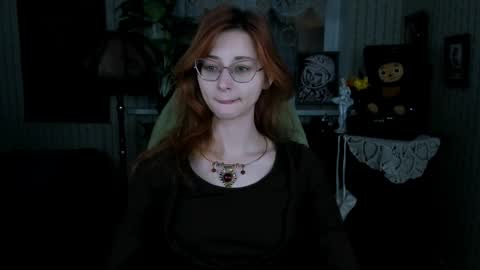 Snapshot of orianna_blade chatting on January 5, 9:05 am Orianna - Hi Im into geek culture cosplay crafting LARP games. Shall we play DnD online show from January 5, 9:05 am