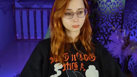 Snapshot of orianna_blade chatting on January 4, 1:21 pm Orianna - Hi Im into geek culture cosplay crafting LARP games. Shall we play DnD online show from January 4, 1:21 pm