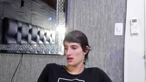 Snapshot of orion_galax chatting on February 12, 8:50 pm orion_galax online show from February 12, 8:50 pm