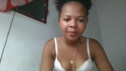 ornellahhh online show from October 11, 9:18 pm