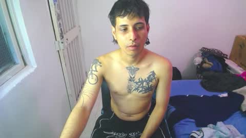 Snapshot of orus_420 chatting on October 15, 8:15 am orus_420 online show from October 15, 8:15 am