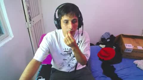 orus_420 online show from October 21, 7:35 am