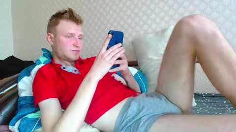 Snapshot of oscar_wildy chatting on October 10, 9:15 am Oscar online show from October 10, 9:15 am