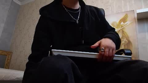 OscarGriffin online show from February 15, 7:38 am