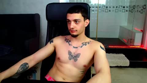 OscarGriffin online show from February 22, 9:01 am