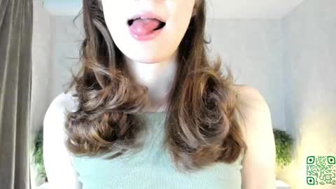 Jess online show from May 22, 5:31 pm