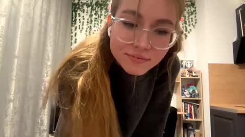 Vlada online show from December 1, 3:10 pm