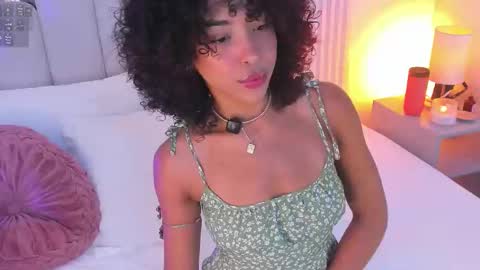 Oshun  online show from November 10, 12:52 pm