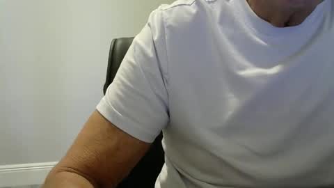 Ossi online show from October 18, 9:41 pm