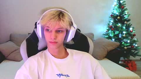 Ostin online show from January 6, 3:51 pm