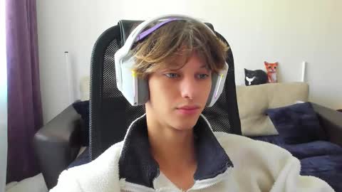 Ostin online show from September 26, 5:59 am